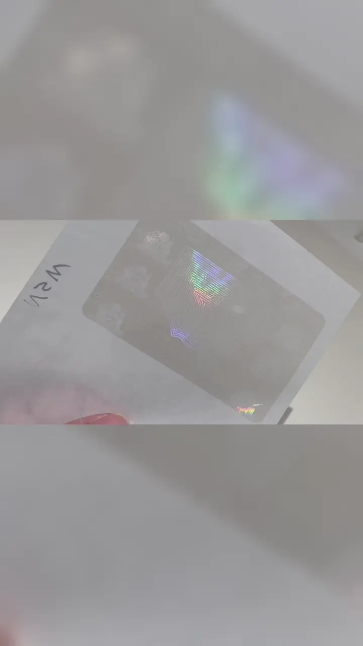Overlay hologram transparan untuk lisensi New South Wales | Film NSW: Video Singkat