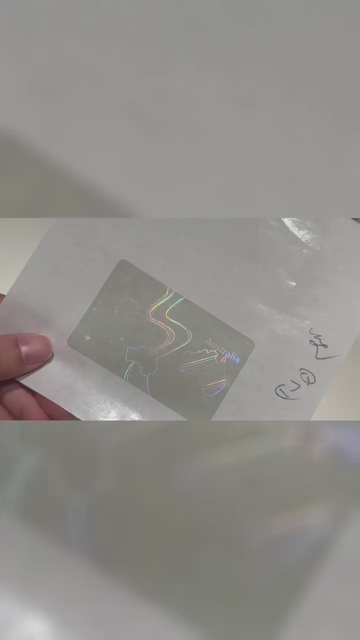 Overlay hologram ID kustom | Perlindungan hologram untuk dokumen: Video Singkat